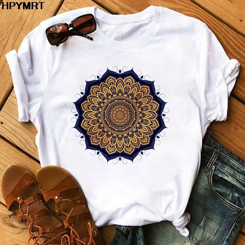 2020 New T Shirt Women Casual Fashion T-Shirt Beautiful Mandala Print Loose Short Sleeve Elastic Stretched Aesthetics Tshirt Top