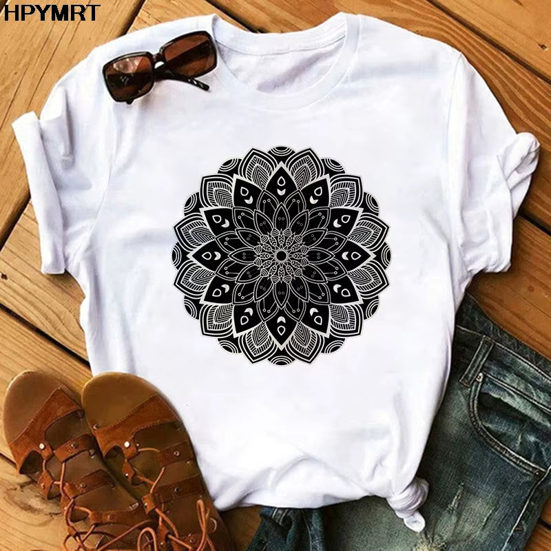 2020 New T Shirt Women Casual Fashion T-Shirt Beautiful Mandala Print Loose Short Sleeve Elastic Stretched Aesthetics Tshirt Top